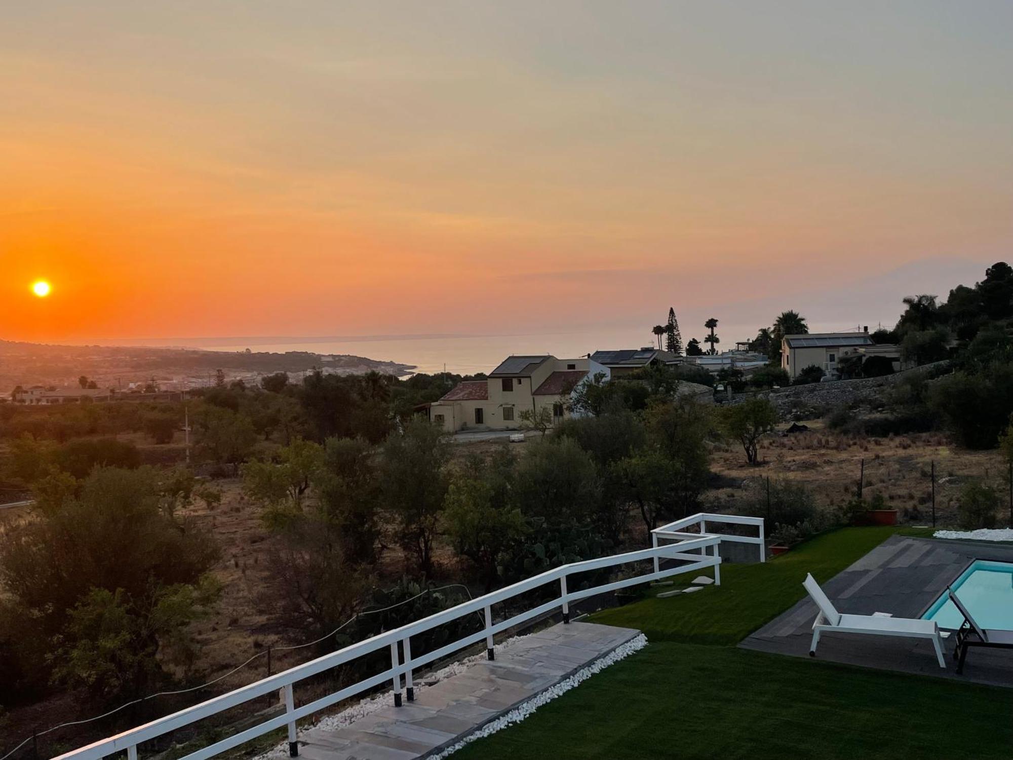 Rarihouse Villa Augusta Exterior photo